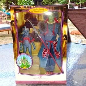 BARBIE Wizard of Oz Winkie Guard